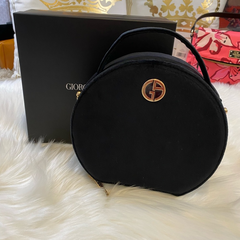 BNIB GIORGIO ARMANI Round Black Velvet Cosmetic Makeup Bag/Case